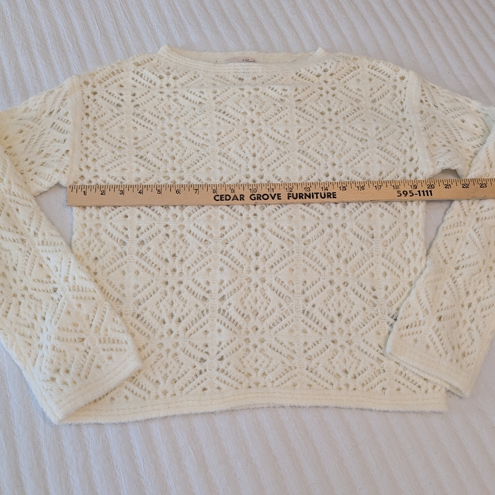 Universal Thread Cream Lace Knit Sweater, Size Small